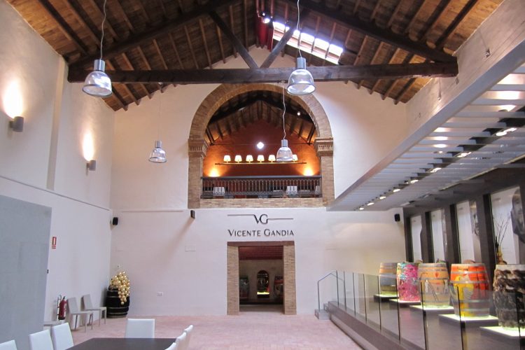REFORMA INTERIOR BODEGA EXISTENTE EN FINCA HOYA DE CADENAS